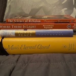 Bundle of Yoganandas writting